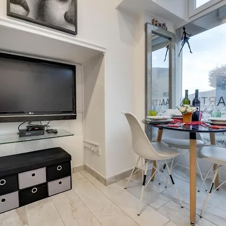 Coli App Ema & Antigona Apartament Bakar