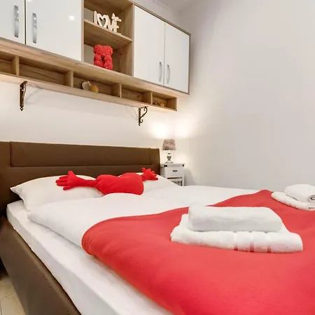 Coli App Ema & Antigona Apartament