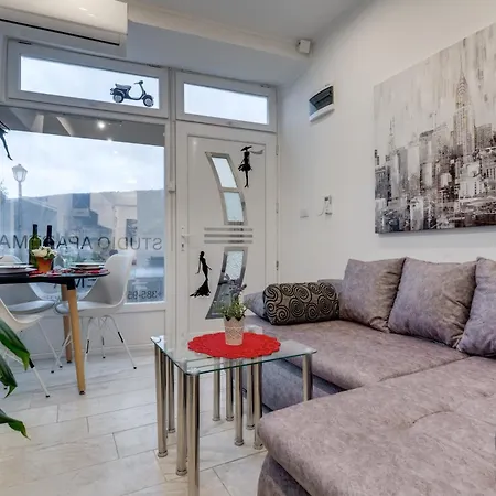 Apartament Coli App Ema & Antigona *