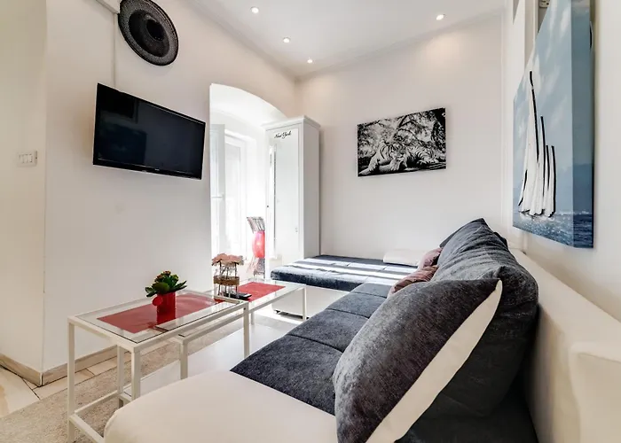 Coli App Ema & Antigona Apartament *