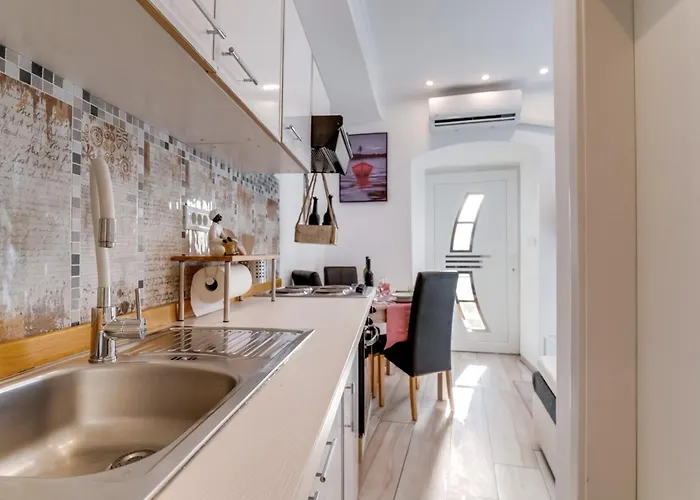 Coli App Ema & Antigona Apartament *